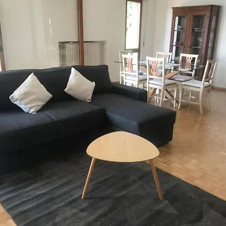 La Terrazza Sul Lago Appartement *